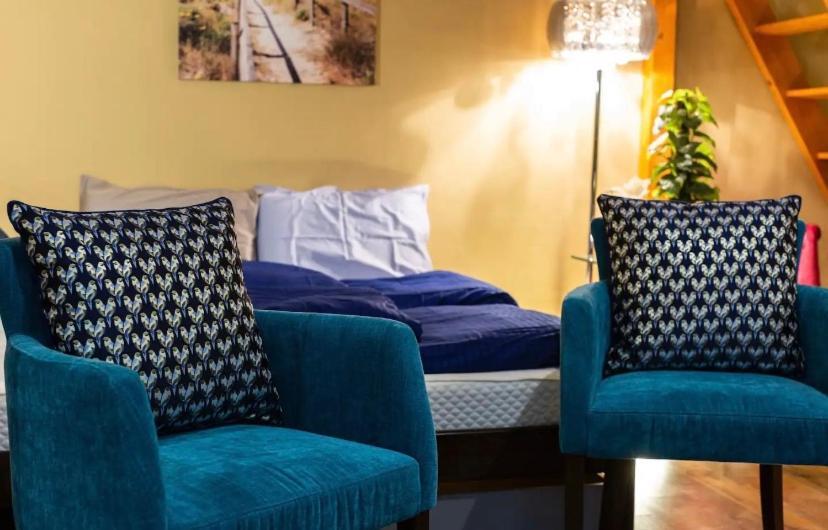 Cherry Blossom Designer Apartment In The Center With Free Parking — Fotók 3